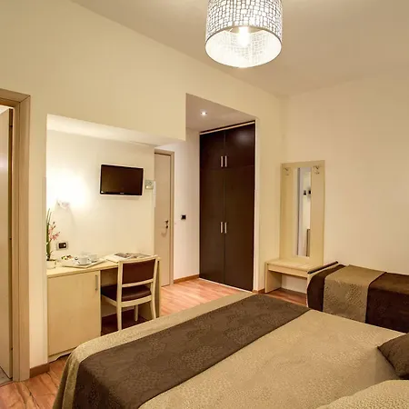111 2* Rome